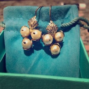 COPY - 10k gold pearl earrings